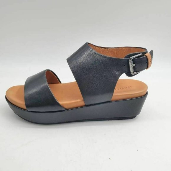 Kenneth Cole Shoes - Gentle Souls By Kenneth Cole Lori Sandals 5.5 New